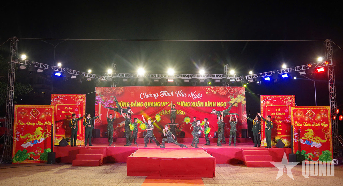 Trung đoàn 20, Sư đoàn 330 (Quân khu 9) rộn ràng đón Giao thừa Xuân Bính Ngọ 2026

